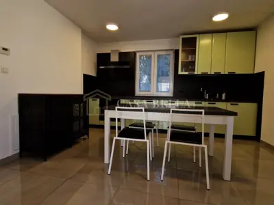 Martinkovac, 2 rooms + living room, 85 m², 2 parking spaces - 8