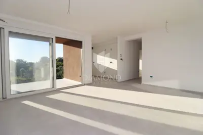 Apartment for sale in Poreč, 70 m²