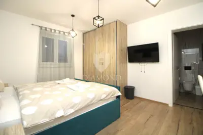 Villa 184 m², Dobrinj - Pool und Privatsphäre - 16