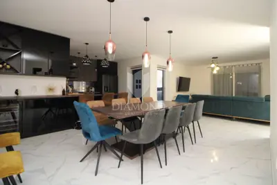 Villa 184 m², Dobrinj - Pool und Privatsphäre - 4
