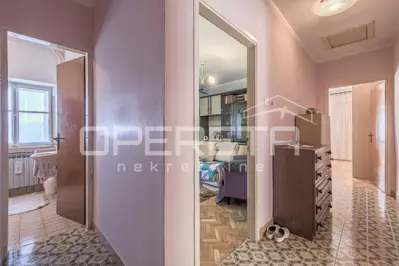 Estate 2,464 m², Potpićan - house and 4 buildings - 15