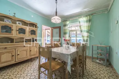 Estate 2,464 m², Potpićan - house and 4 buildings - 17