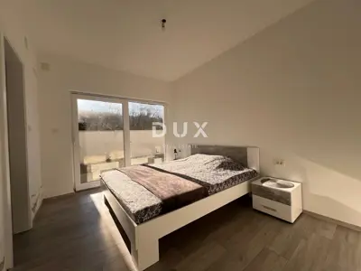 Novi Vinodolski, Klenovica, Villa 170 m², Aussicht, Pool, Grundstück 600 m - 15