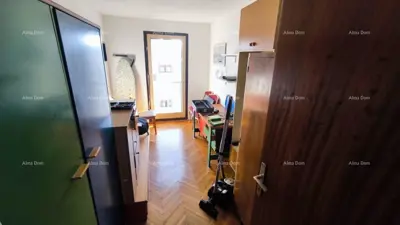 Pula, stan 88 m². Centar grada. - 5
