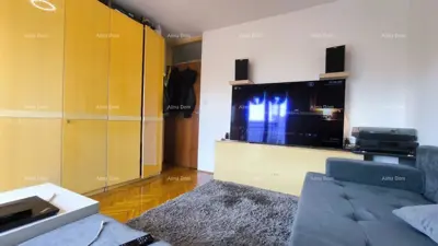 Pula, stan 88 m². Centar grada. - 4