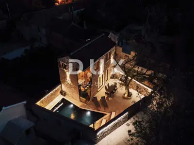 Steinvilla 100 m², Privlaka - beheizter Pool und Parkplatz - 7