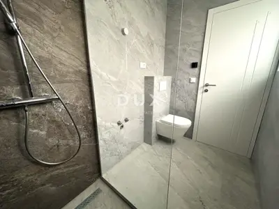 Penthouse 109 m², Vodice - 3 Schlafzimmer und Dachterrasse - 13