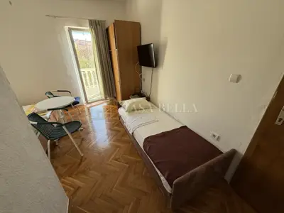 Apartmanska kuća u Povilama – idealna za turizam, odlična investicija - 4