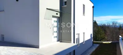 House 185 m², Kastav - quiet location and sea view - 2