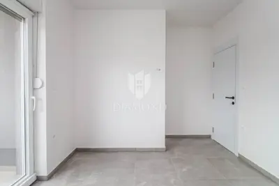 Wohnung zum Kauf in Centar, 93 m² - 7