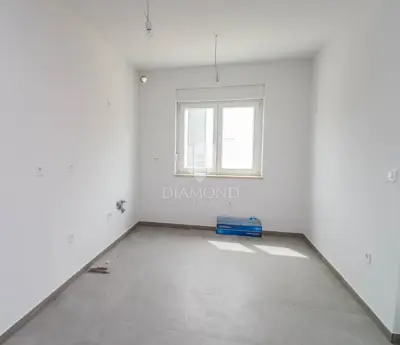 Wohnung zum Kauf in Centar, 93 m² - 2
