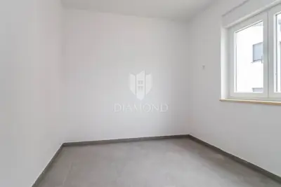 Wohnung zum Kauf in Centar, 93 m² - 8