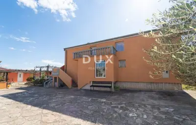 DALMATIEN, KARIN DONJI - Großzügiges Haus mit zwei Apartments und Konoba - 2