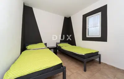 DALMATIEN, KARIN DONJI - Großzügiges Haus mit zwei Apartments und Konoba - 19