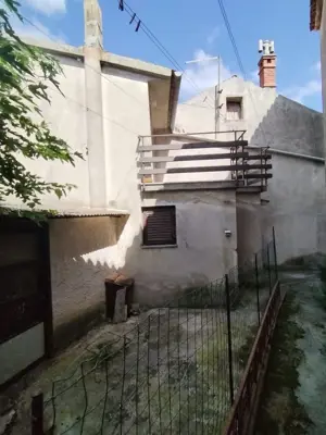 Kuća 140 m², Marčana - dvije etaže, 4 sobe - 8