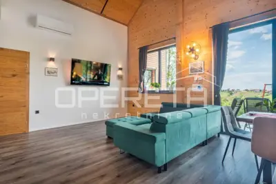 Haus 4.500 m², Gornji Kneginec - am Wald und mit Blick auf die Hügel - 8