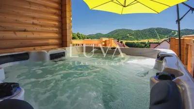 Haus 150 m², Mrkopalj - Blick auf Čelimbaša - 3