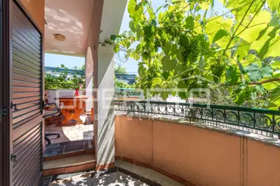 Kuća 121 m², Umag - vrt 206 m² i terasa - 10