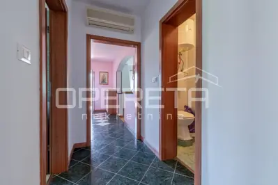 Kuća 121 m², Umag - vrt 206 m² i terasa - 5