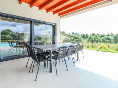 Vila u Štokovcima, bazen i privatnost - 4