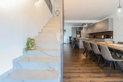 Vila u Štokovcima, bazen i privatnost - 15