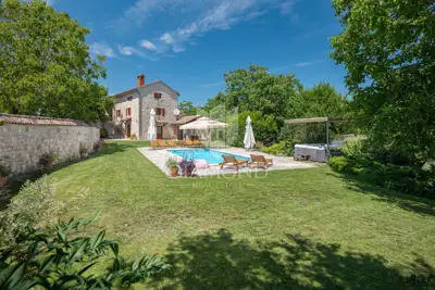 House for sale in Poreč, 193,5 m² - 2