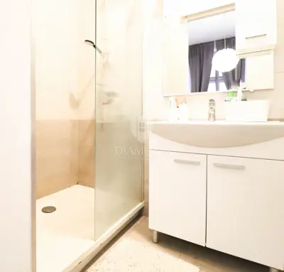 Apartment 40 m², Donji grad - 1st floor and storage room - 9