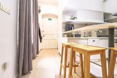 Apartment 40 m², Donji grad - 1st floor and storage room - 5