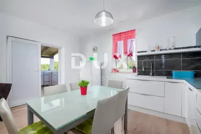 House 500 m², Banjole - pool and sea view - 8