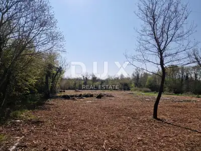 Bauland 2.768 m², Poreč - Rand der Bauzone - 15