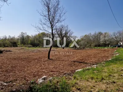 Bauland 2.768 m², Poreč - Rand der Bauzone - 17