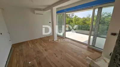 Semi-detached villa 151 m², Kraljevica - pool and proximity to the sea - 10