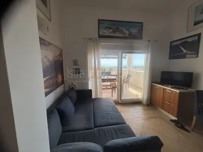 Dvoetažni stan 147 m², Ližnjan - pogled na more i garaža - 3