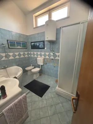 Dvoetažni stan 147 m², Ližnjan - pogled na more i garaža - 17