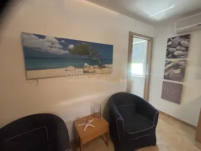 Dvoetažni stan 147 m², Ližnjan - pogled na more i garaža - 8