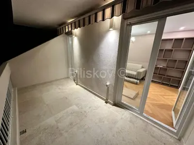 Trstenik Split novouređen stan 1. iznajmljivanje - 11