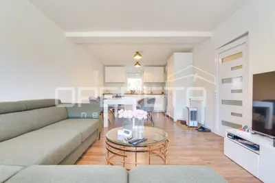 Haus 198 m², Prigorje Brdovečko - ruhige Lage