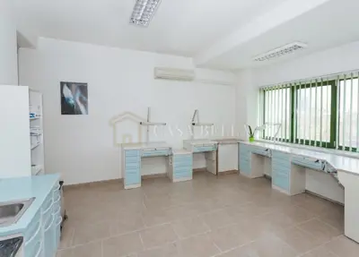 Jušići, 70 m², attractive commercial space!