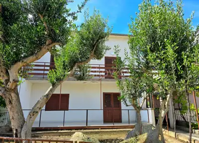 Haus 290 m², Vodice - in der Nähe des Strandes und des Zentrums