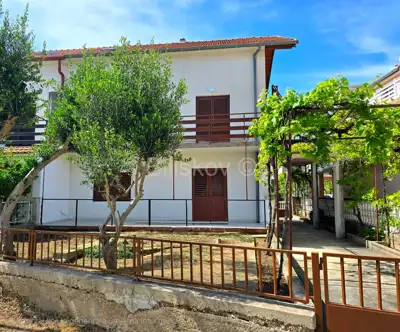 Haus 290 m², Vodice - in der Nähe des Strandes und des Zentrums - 2