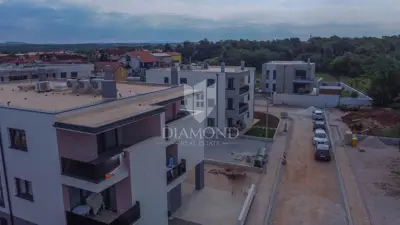 Stan 100 m², Umag - 3 spavaće sobe i 2 balkona - 14