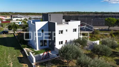 Nin – kuća s bazenom, 3 spavaće sobe i pogledom na more - 2