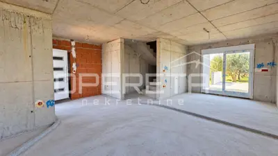 Nin – kuća s bazenom, 3 spavaće sobe i pogledom na more - 8