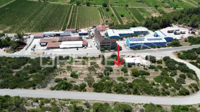 Agricultural land 2,173 m², Blato - good accessibility - 7