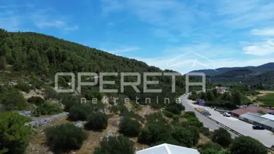 Agricultural land 2,173 m², Blato - good accessibility - 9