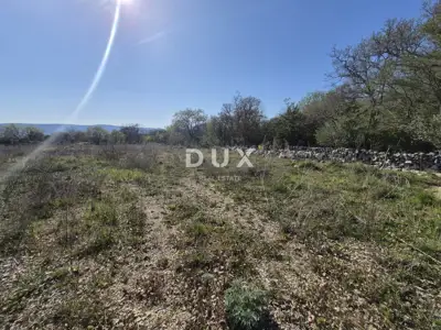 Land 4,812 m², Linardići - fenced and flat - 3