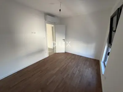 Apartment 85.4 m², Strožanac - 3 bedrooms and roof terrace - 13
