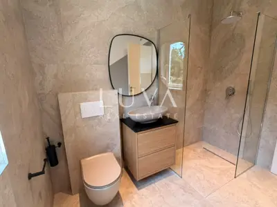 Istra, Poreč, moderna vila s bazenom i vrtom, 180 m² - 9