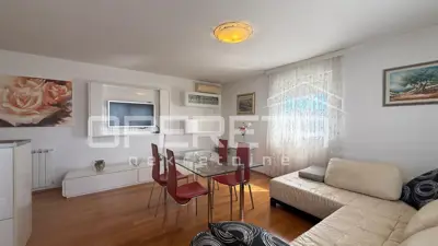 Stan 104 m², Vrapče, mirna lokacija u urbanoj vili