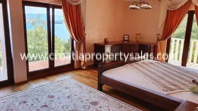 Villa 420 m², Okrug Donji - first row to the sea - 6